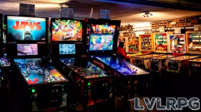 Decades Arcade brings retro gaming to new generations in an accessible way